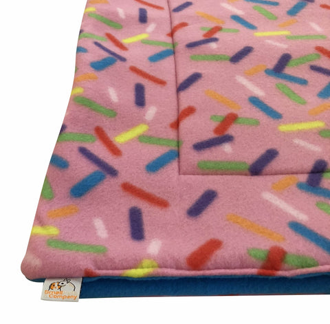 Image of Midwest Cage Liner | Sprinkles